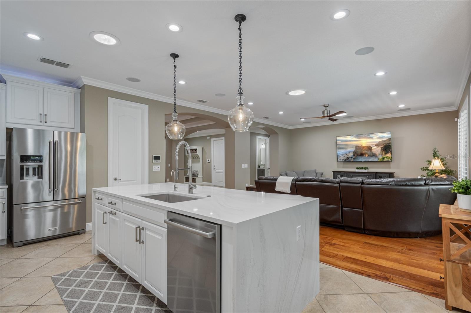 Image 37 of 80 For 9405 Bordet Court