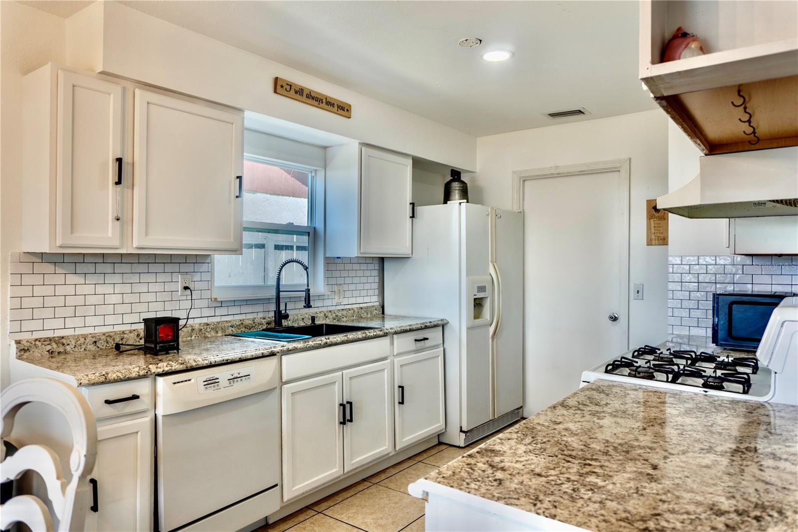 Image 13 of 19 For 3328 Fox Ridge