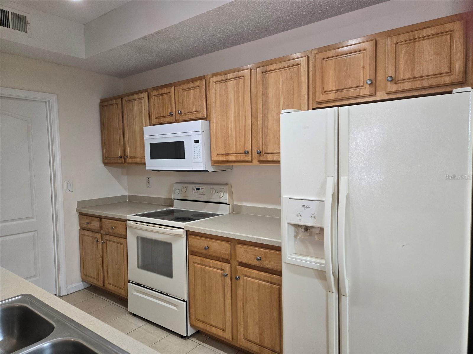 Image 5 of 12 For 12020 Villanova Drive 103