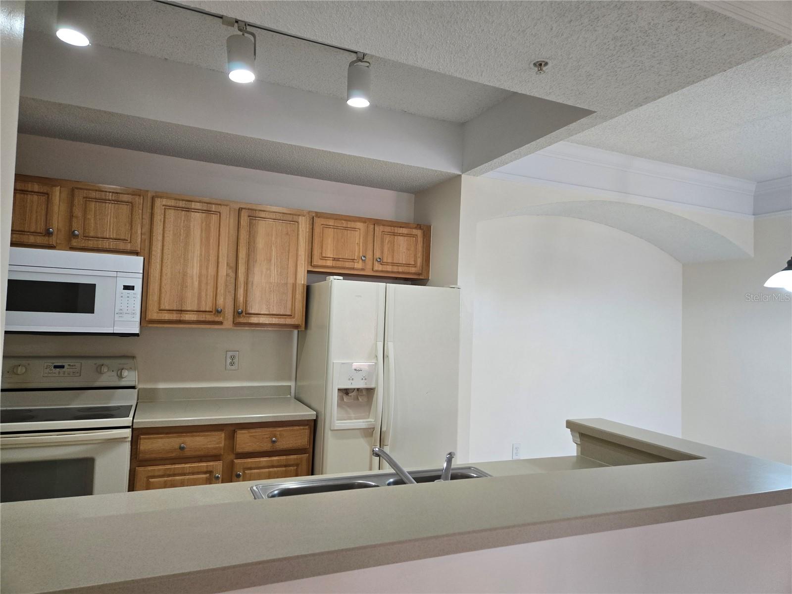 Image 6 of 12 For 12020 Villanova Drive 103