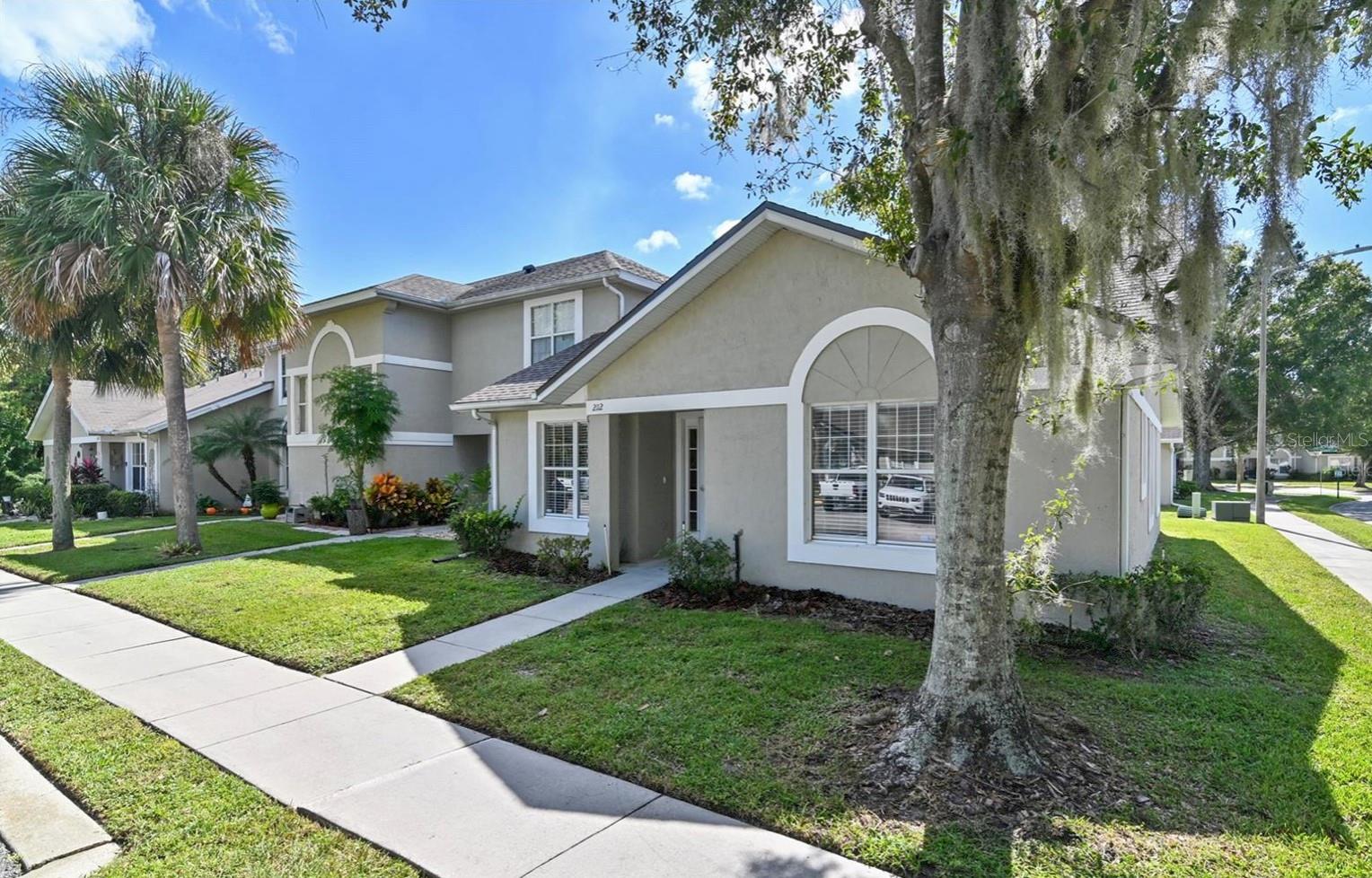 Image 3 of 11 For 2112 Cypress Bay Boulevard