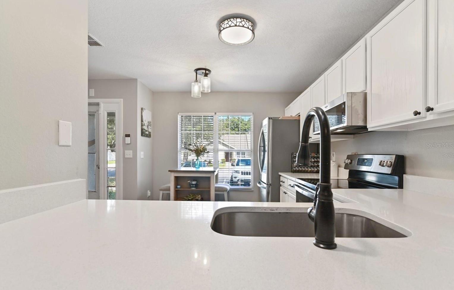 Image 4 of 11 For 2112 Cypress Bay Boulevard