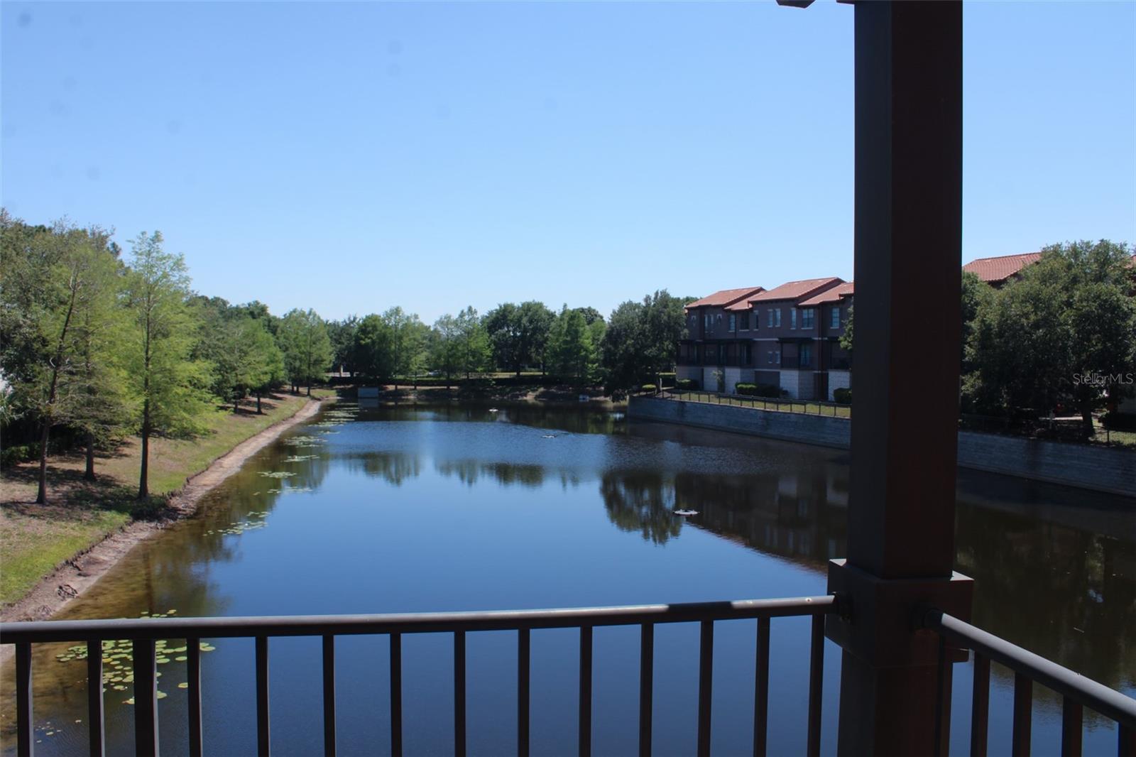 Image 2 of 14 For 6117 Metrowest Boulevard 106