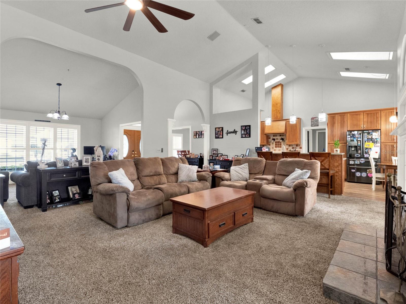 Image 16 of 46 For 4916 Winwood Way