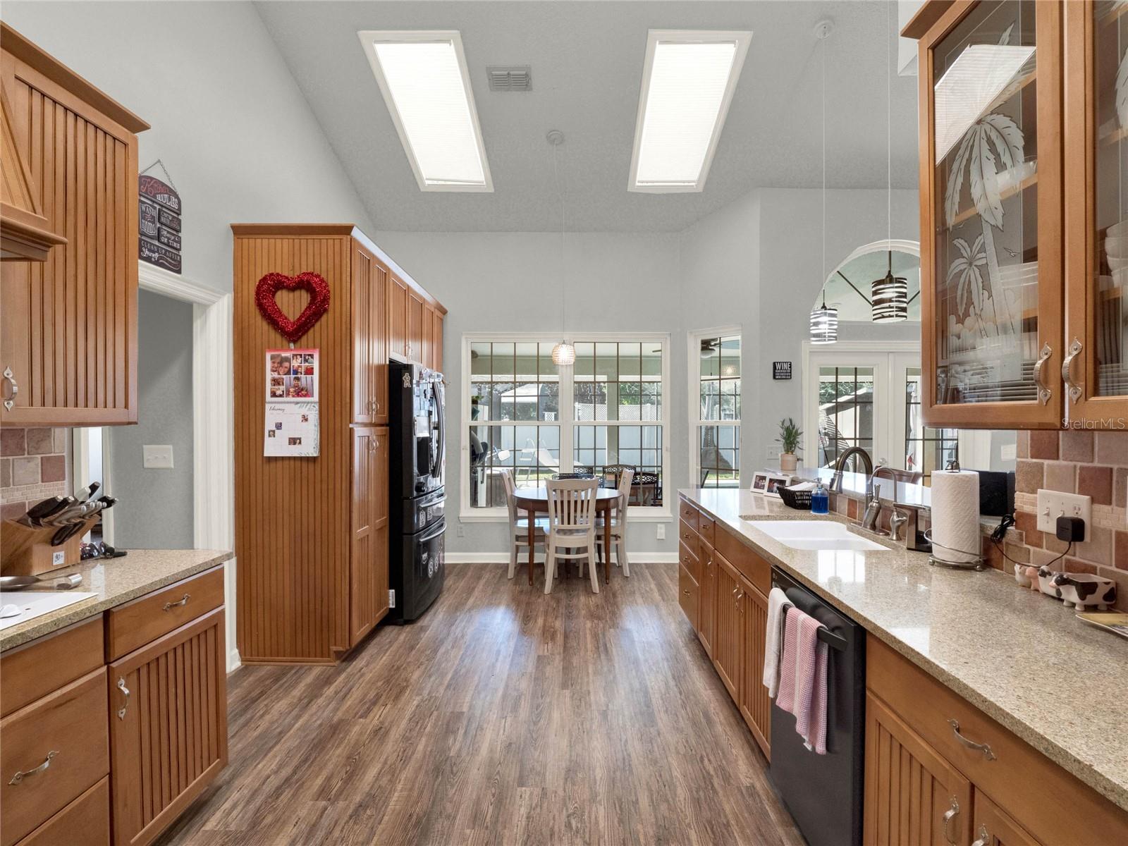 Image 17 of 46 For 4916 Winwood Way