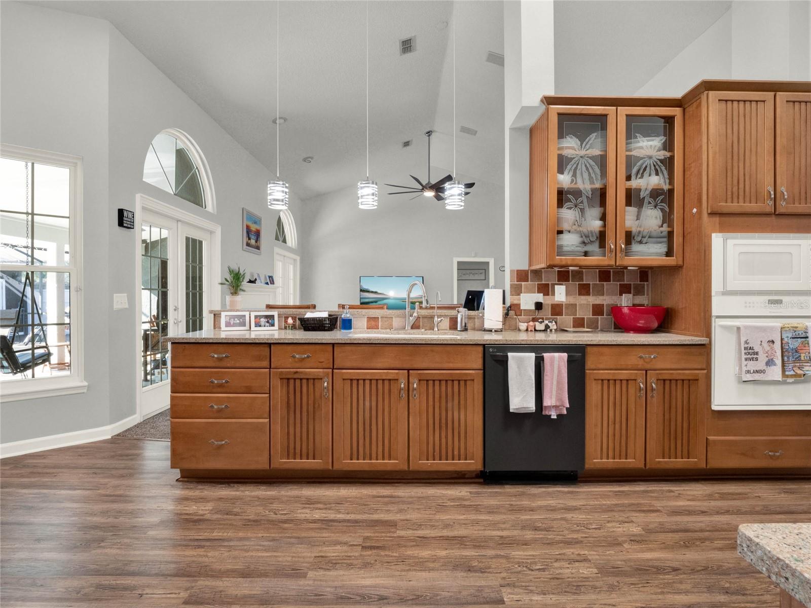 Image 19 of 46 For 4916 Winwood Way