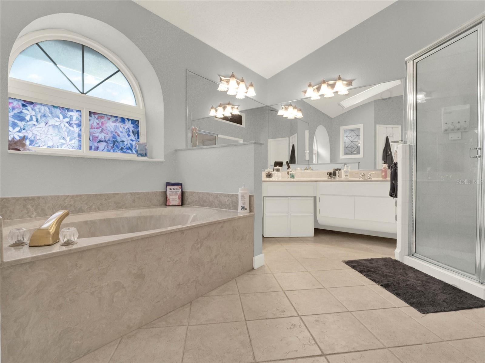 Image 24 of 46 For 4916 Winwood Way