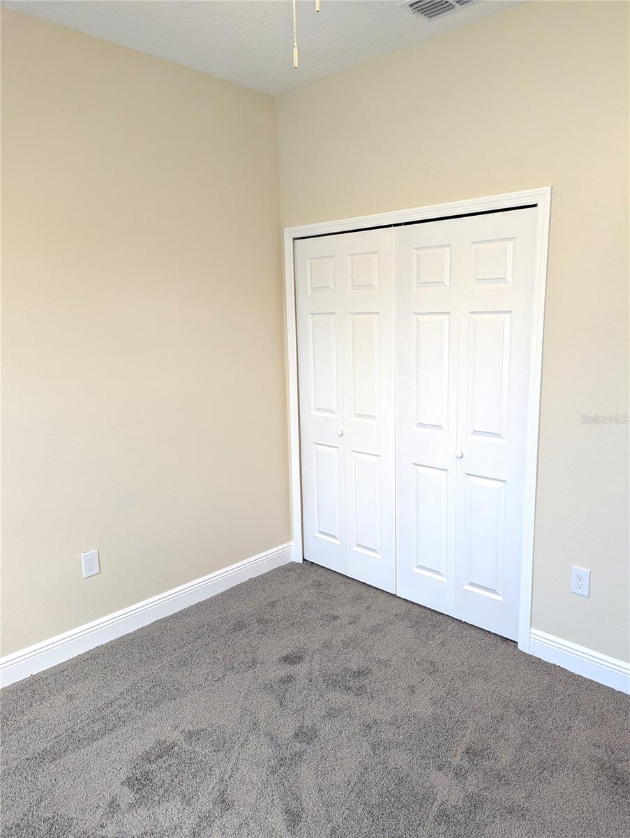 Image 11 of 16 For 5815 Twisted Oaks Drive