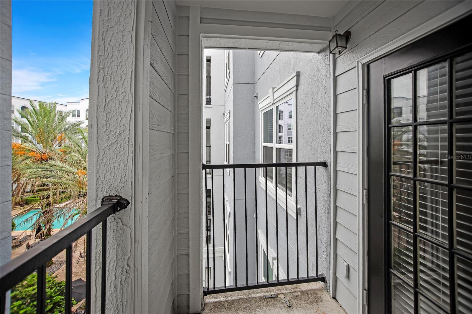 Image 32 of 33 For 206 South Street 4031