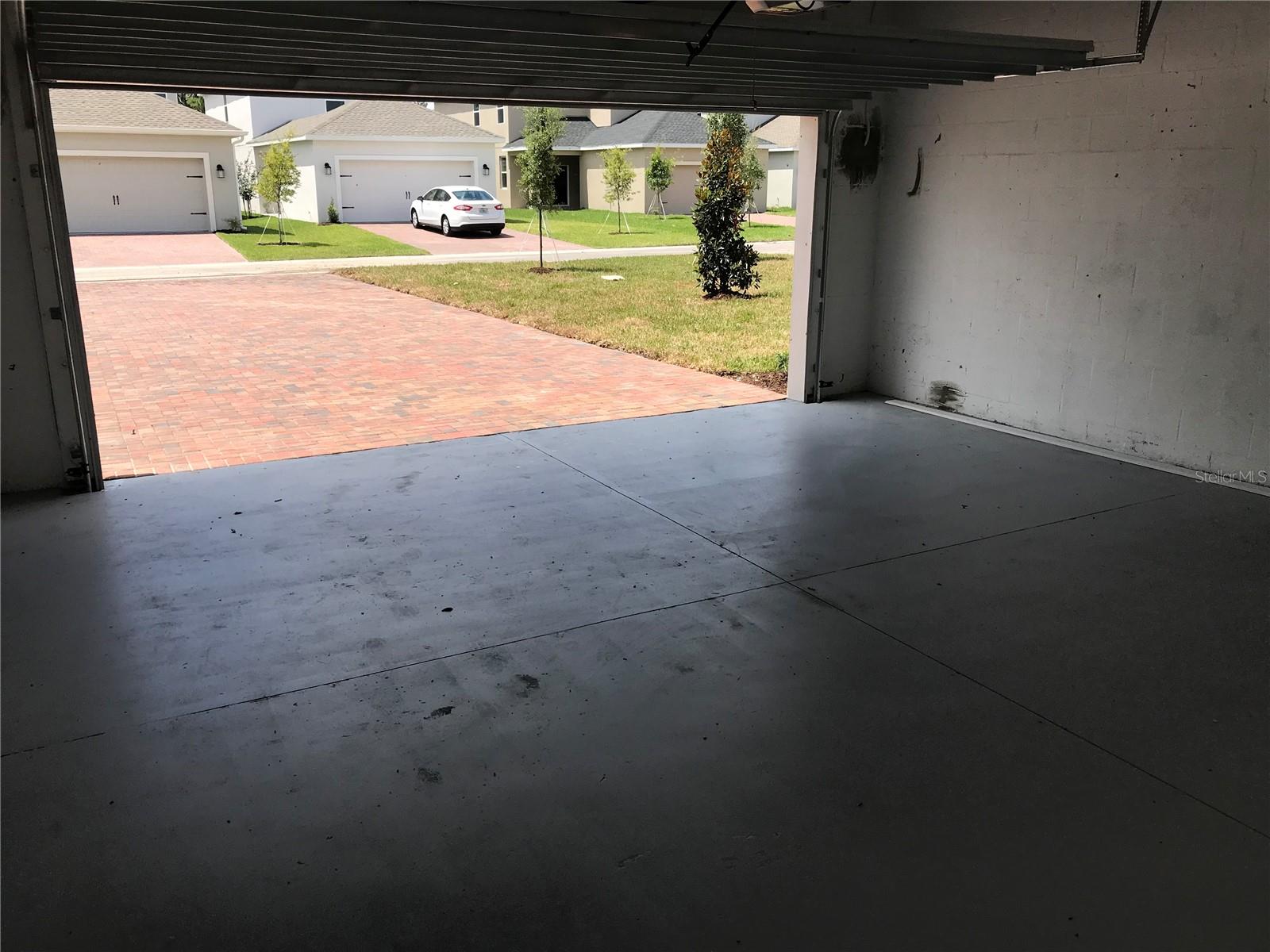Image 13 of 19 For 11124 Longleaf Woods Drive