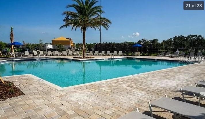 Image 17 of 19 For 11124 Longleaf Woods Drive