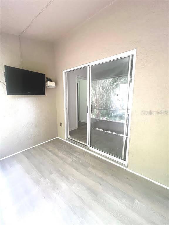 Image 6 of 11 For 2184 Cypress Bay Boulevard