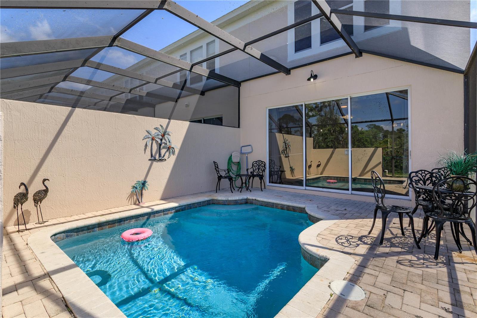 Image 70 of 73 For 2348 Silver Palm