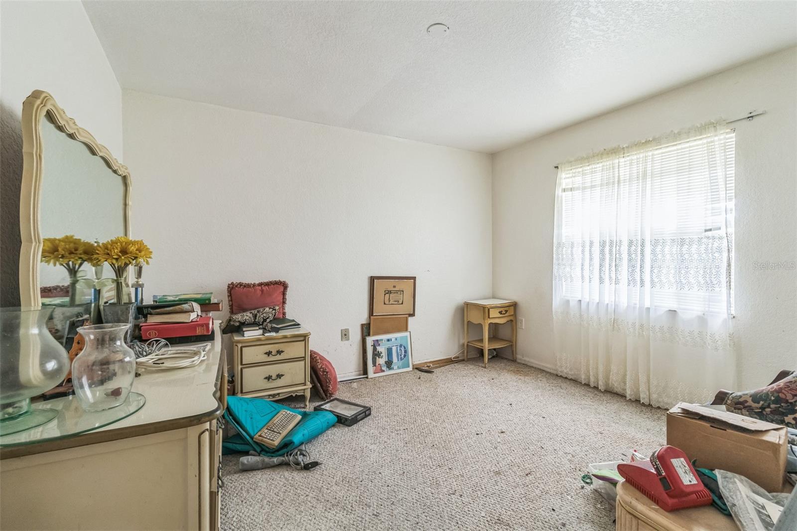 Image 11 of 30 For 26098 Copiapo Circle