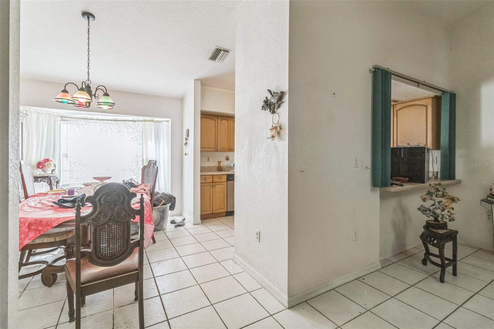 Image 19 of 30 For 26098 Copiapo Circle