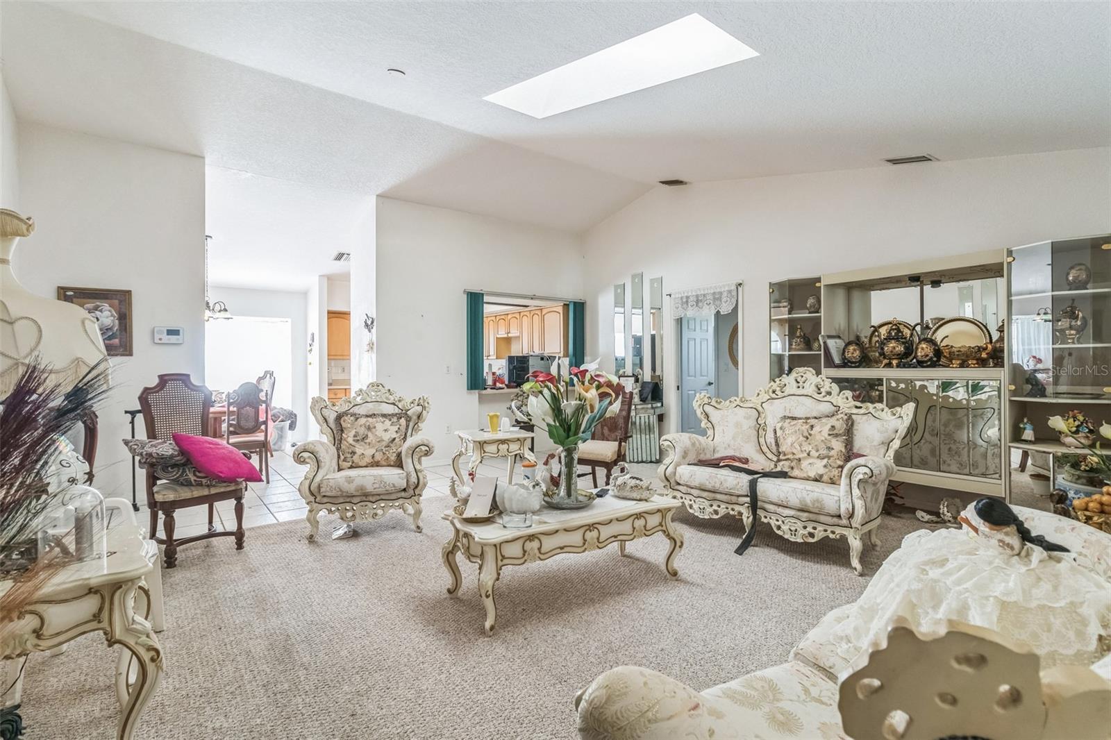Image 8 of 30 For 26098 Copiapo Circle