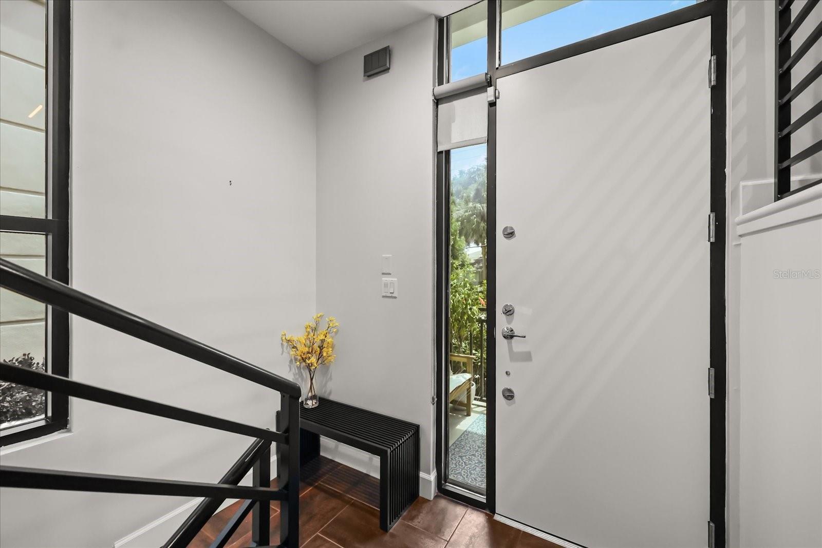 Image 4 of 38 For 356 Osceola Avenue 19