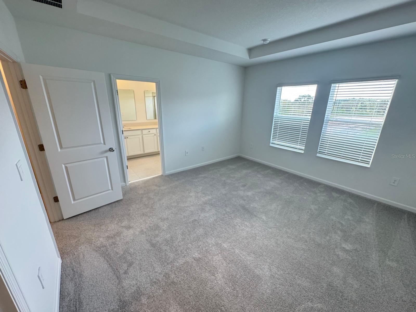 Image 11 of 22 For 3018 Chantilly Drive