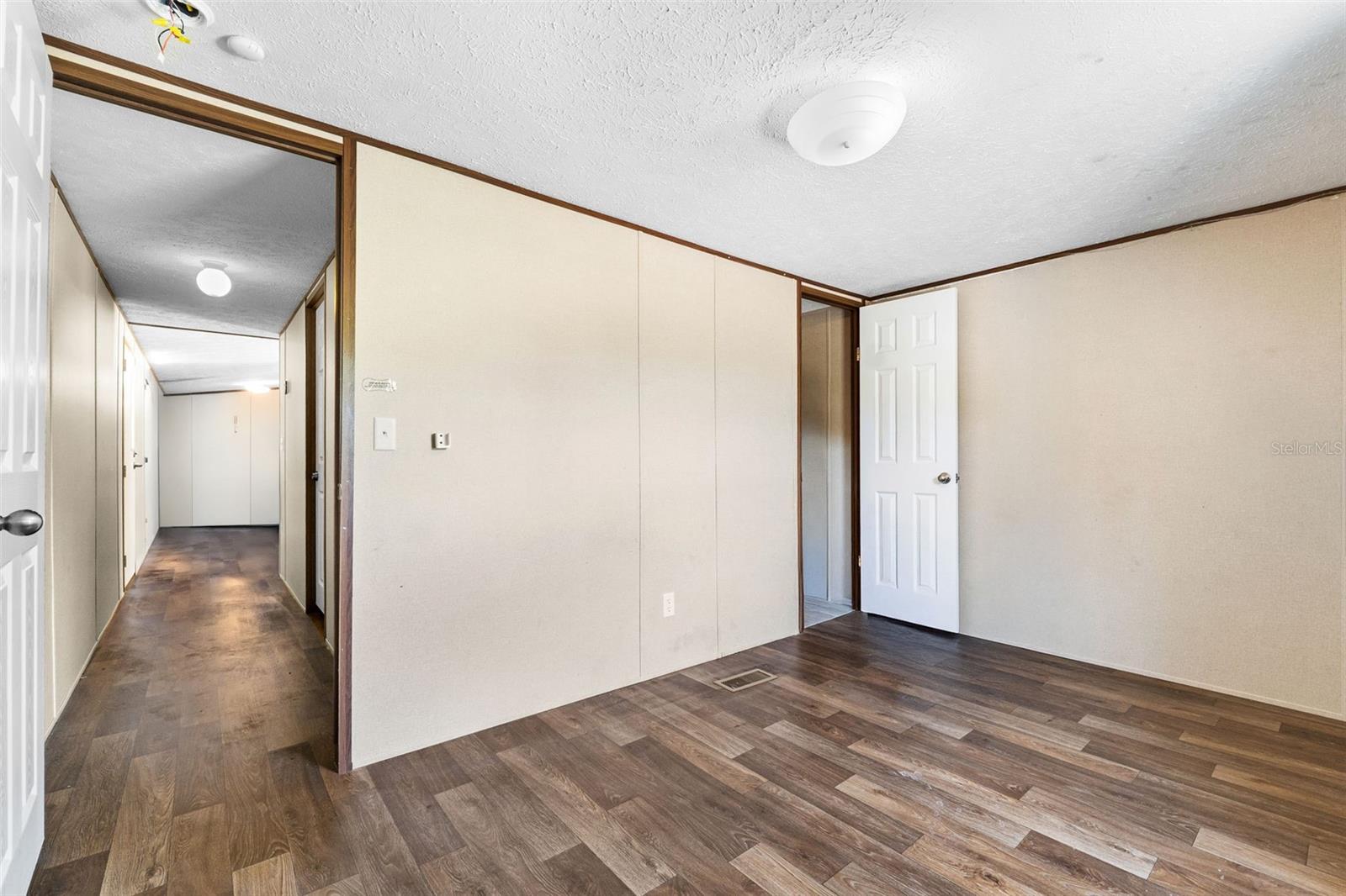 Image 16 of 37 For 14300 Beverly Drive