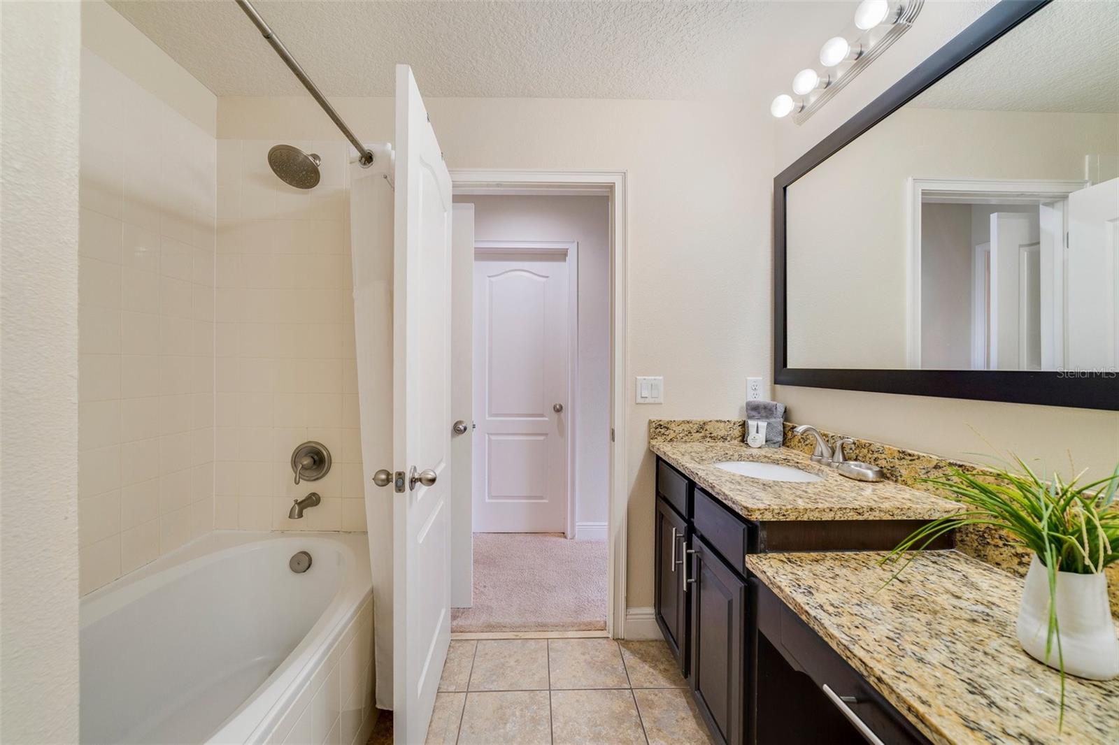 Image 12 of 23 For 8118 Roseville Boulevard