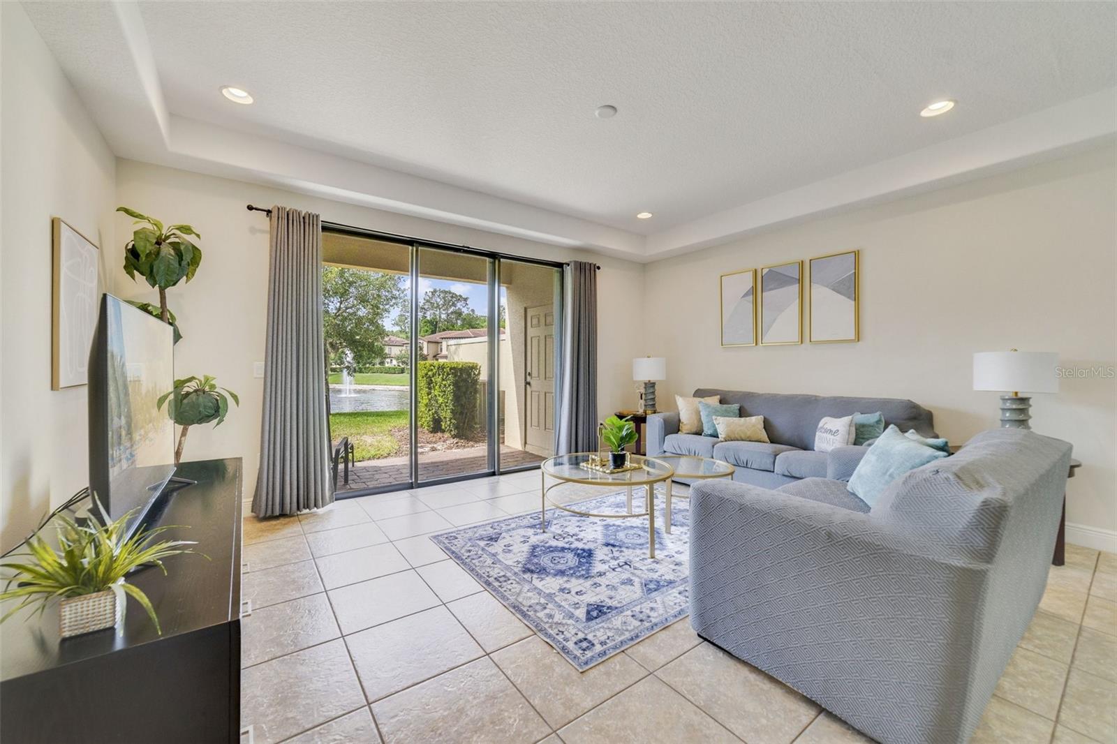 Image 3 of 23 For 8118 Roseville Boulevard