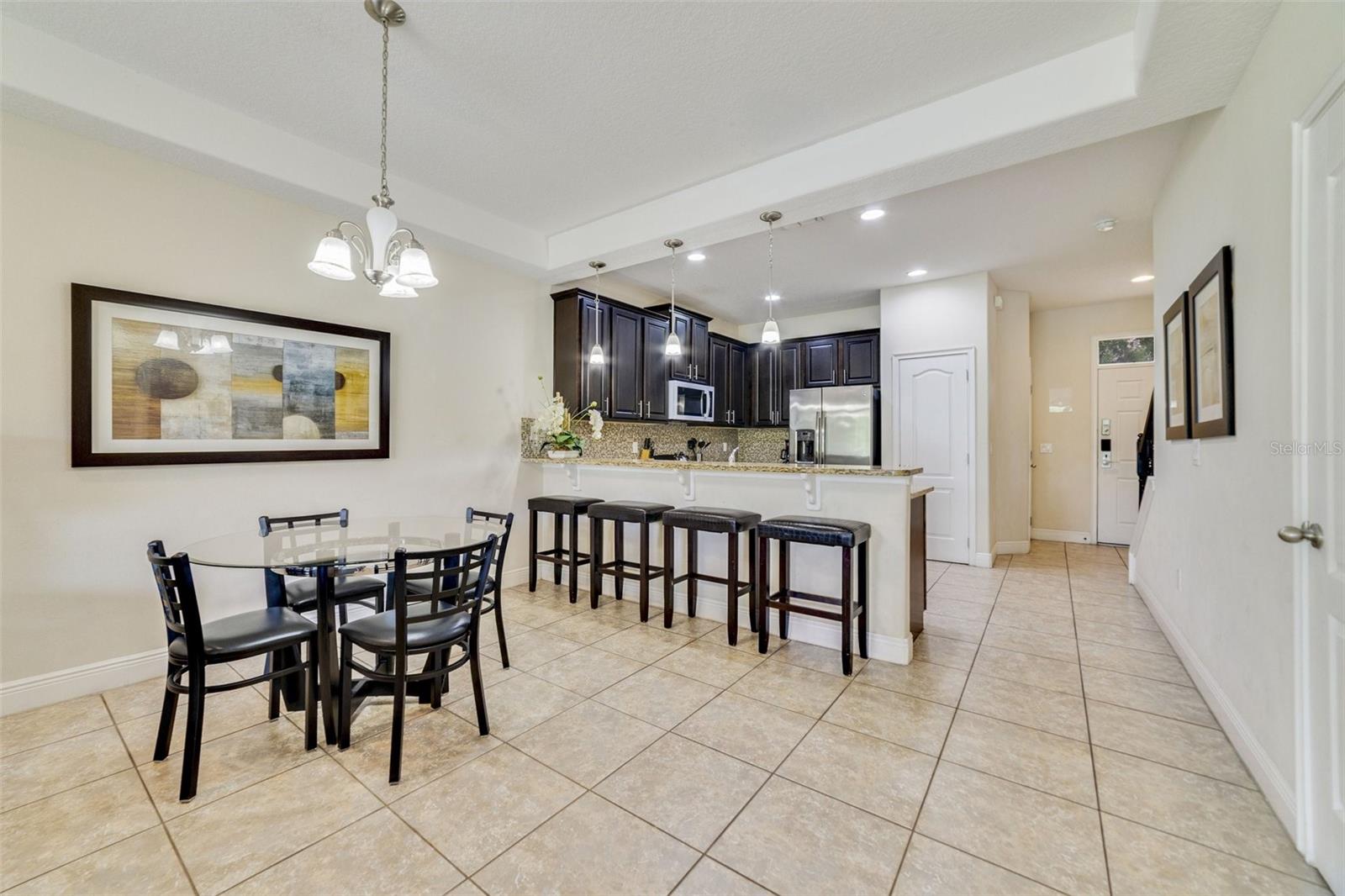 Image 5 of 23 For 8118 Roseville Boulevard