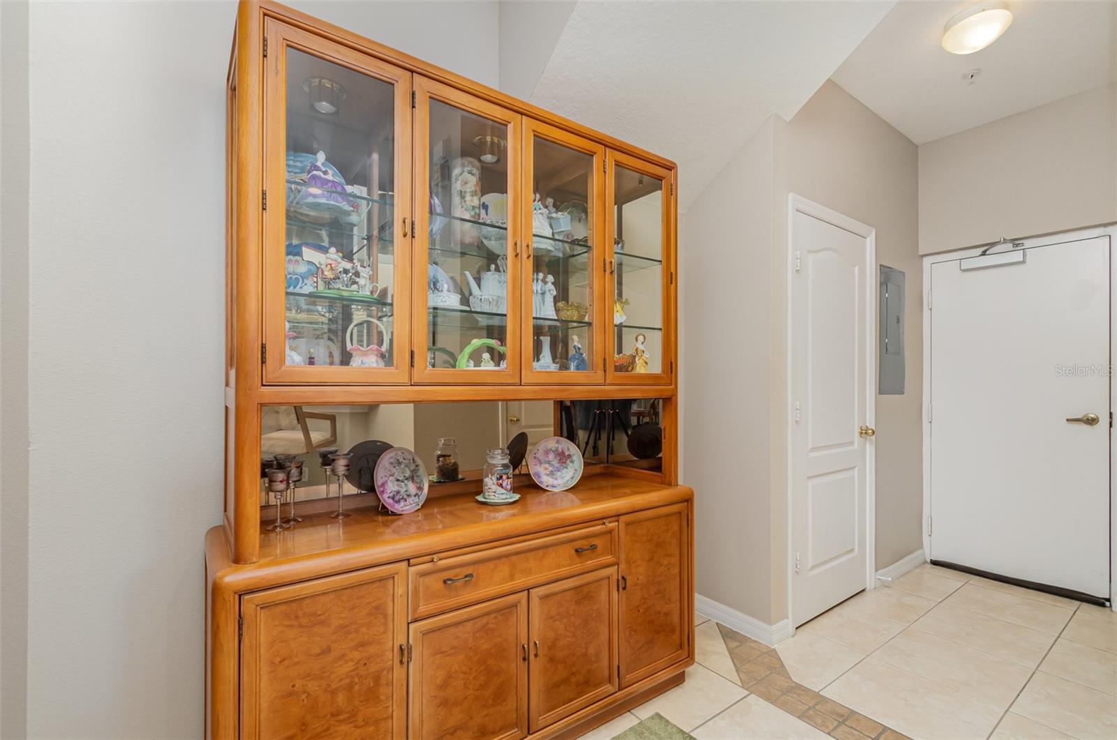 Image 14 of 29 For 3321 San Jacinto Circle 116