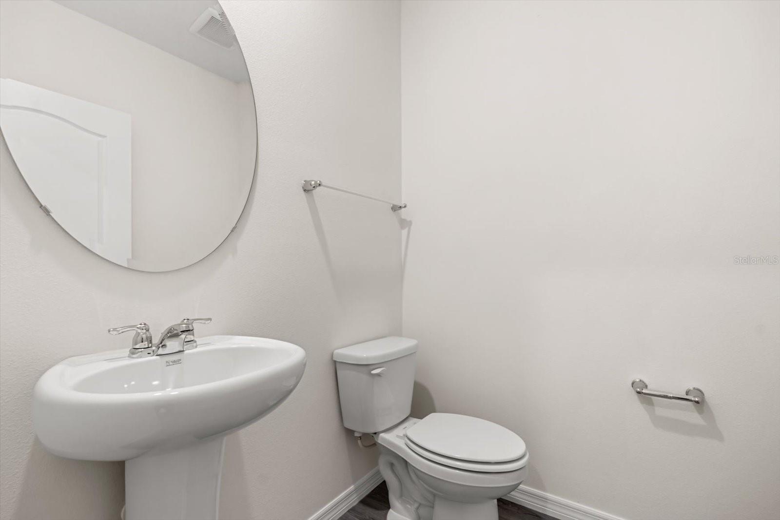 Image 10 of 30 For 2745 Flushing Drive