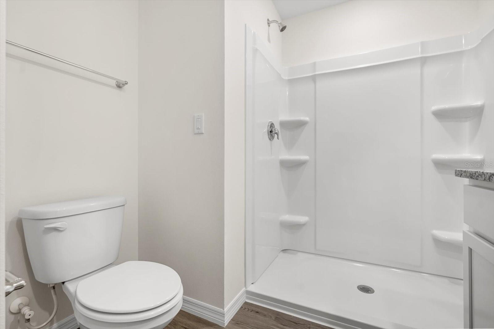 Image 22 of 30 For 2745 Flushing Drive