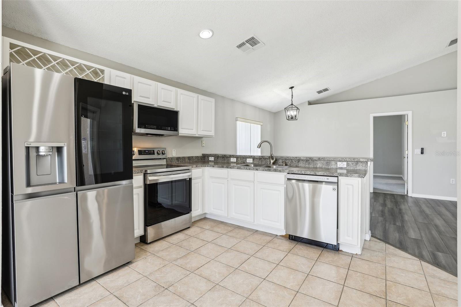 Image 11 of 28 For 446 High Point Drive