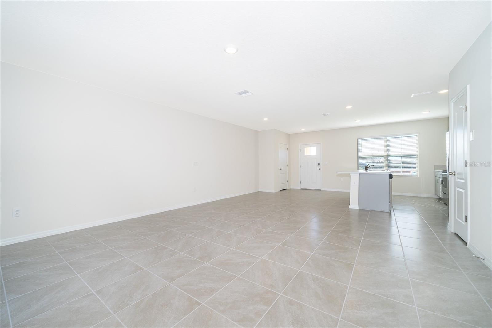 Image 11 of 21 For 1815 Red Canyon Drive