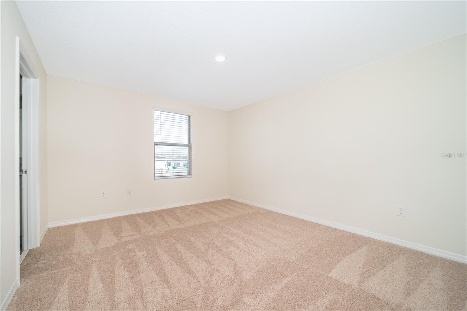 Image 14 of 21 For 1815 Red Canyon Drive