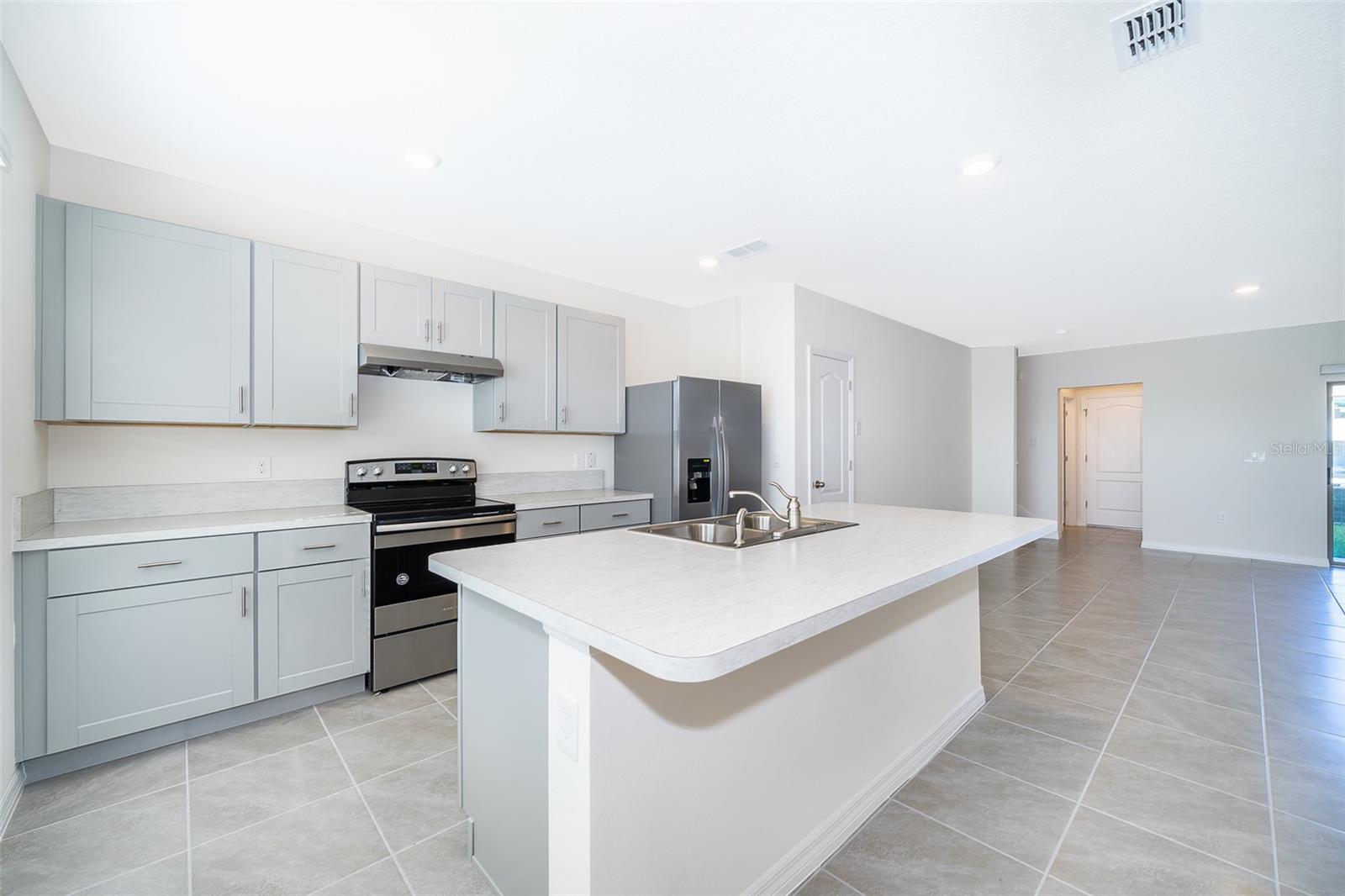 Image 6 of 21 For 1815 Red Canyon Drive