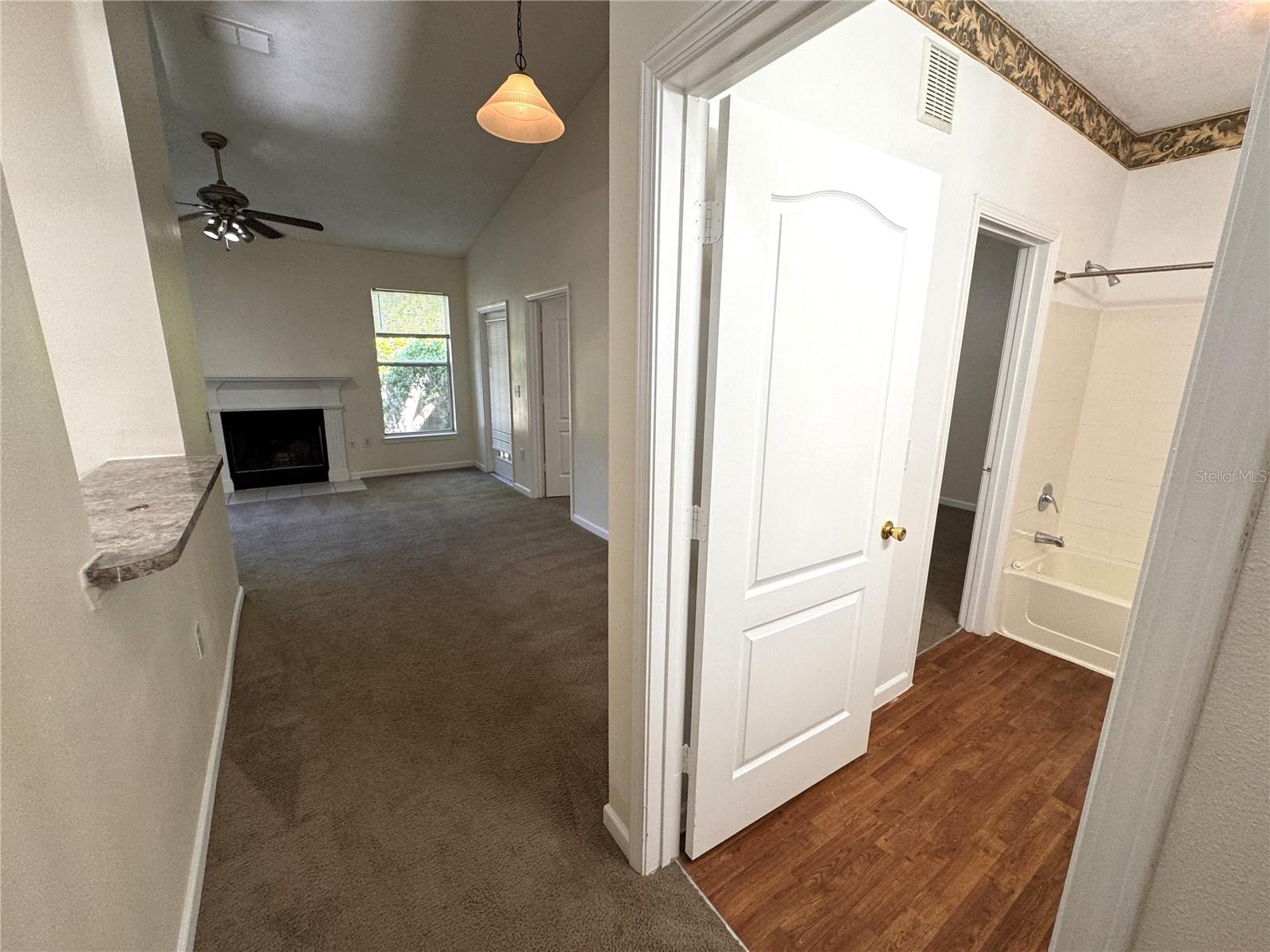 Image 3 of 22 For 10519 Villa View Circle
