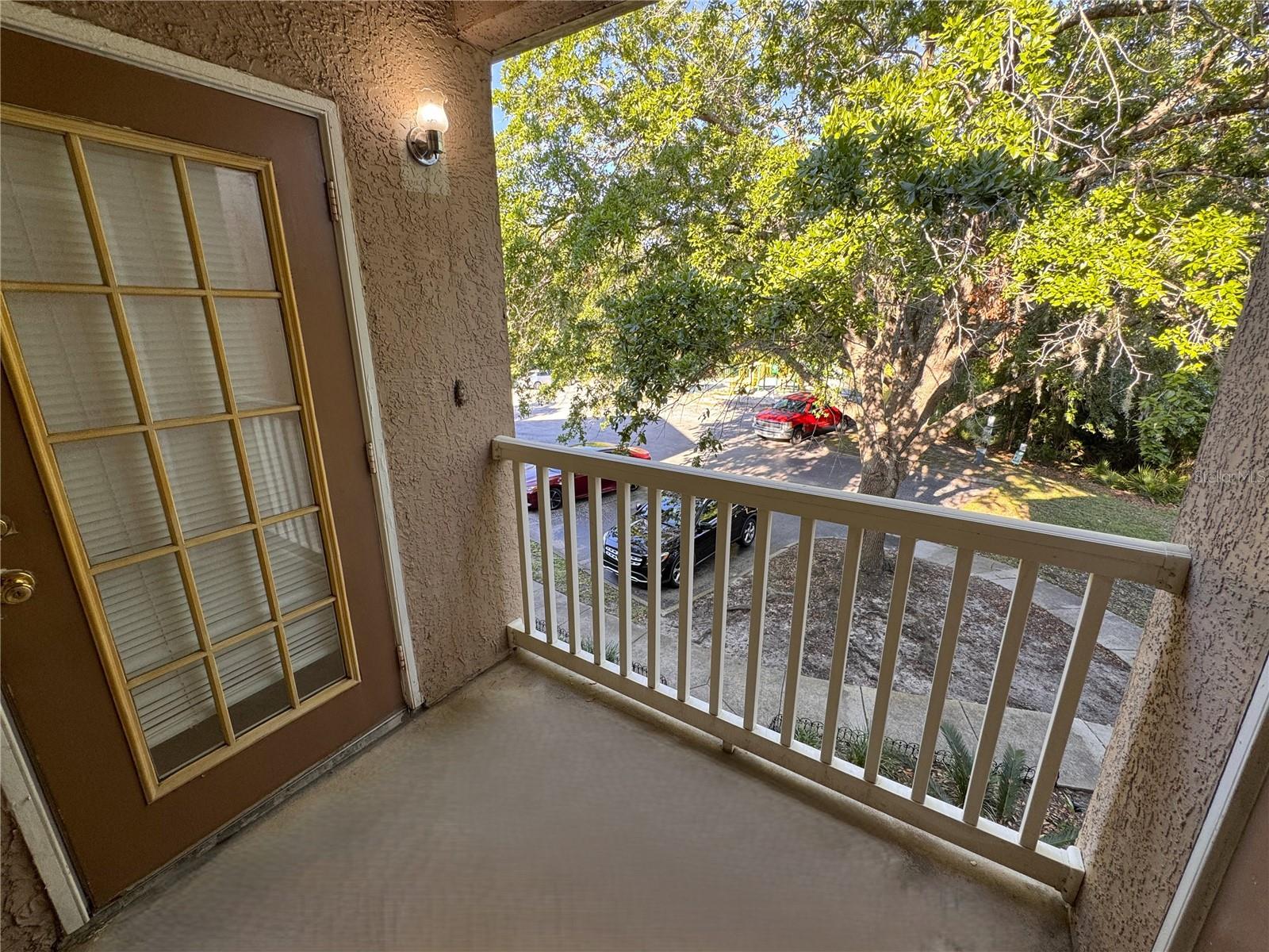 Image 7 of 22 For 10519 Villa View Circle
