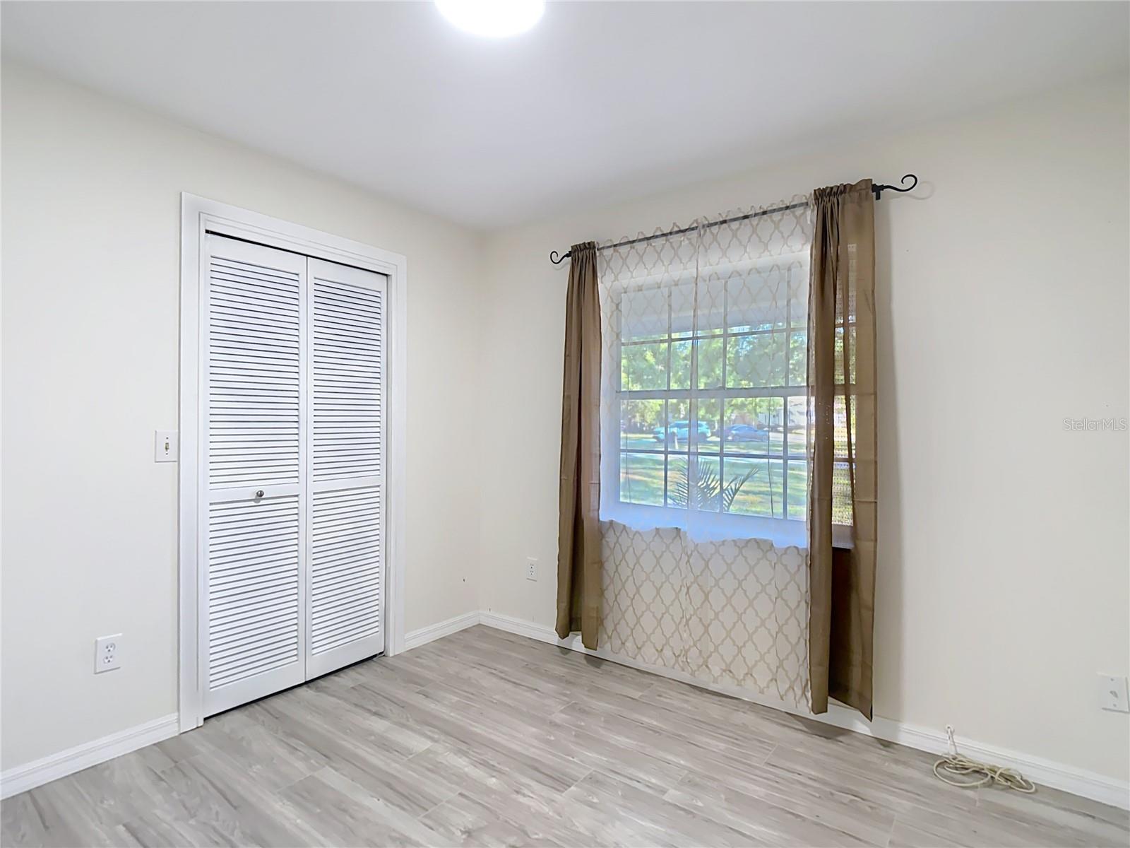 Image 33 of 69 For 21940 Dupree Drive