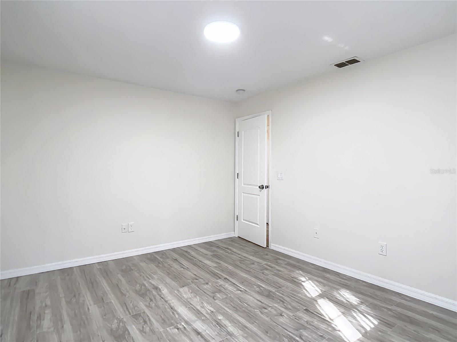 Image 47 of 69 For 21940 Dupree Drive