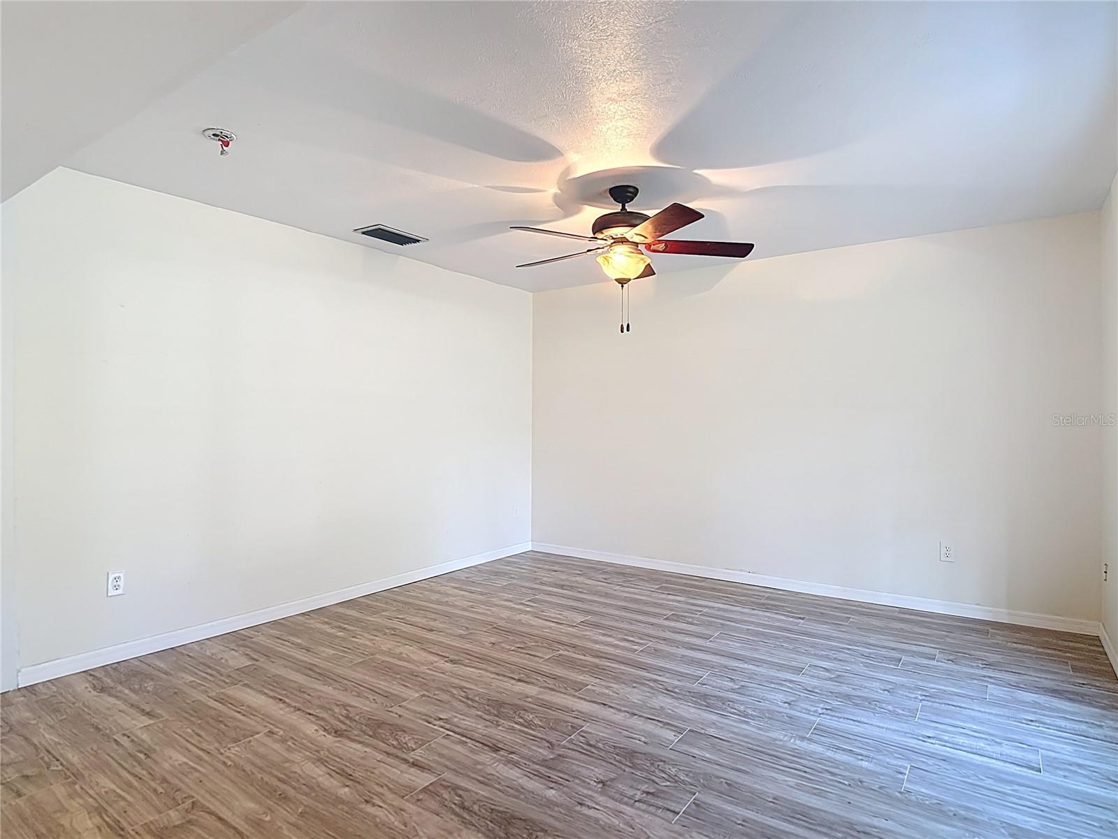 Image 9 of 69 For 21940 Dupree Drive