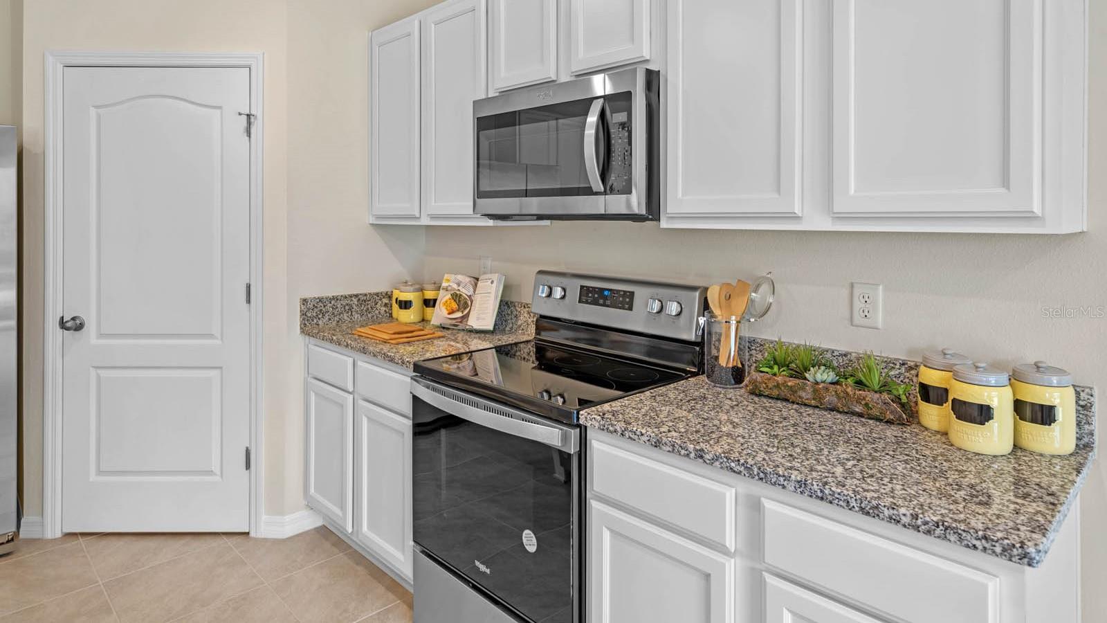 Image 9 of 29 For 2923 Moulin Road