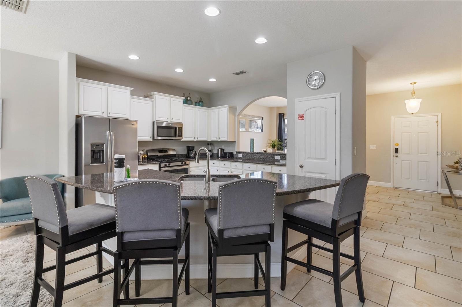 Image 13 of 41 For 4201 Oakview Drive