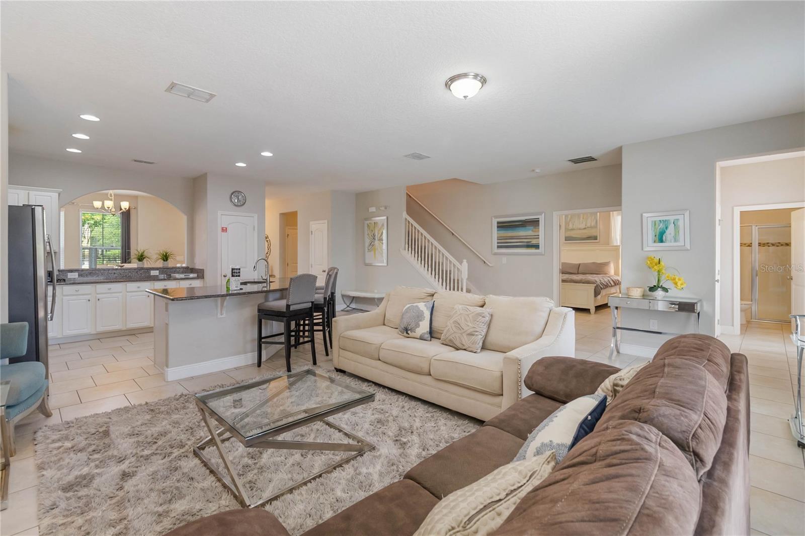 Image 9 of 41 For 4201 Oakview Drive