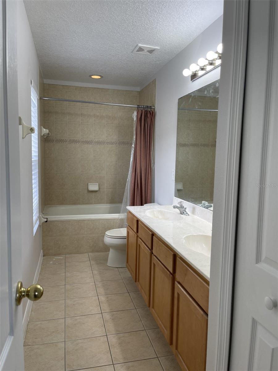 Image 13 of 18 For 1713 Portcastle Circle