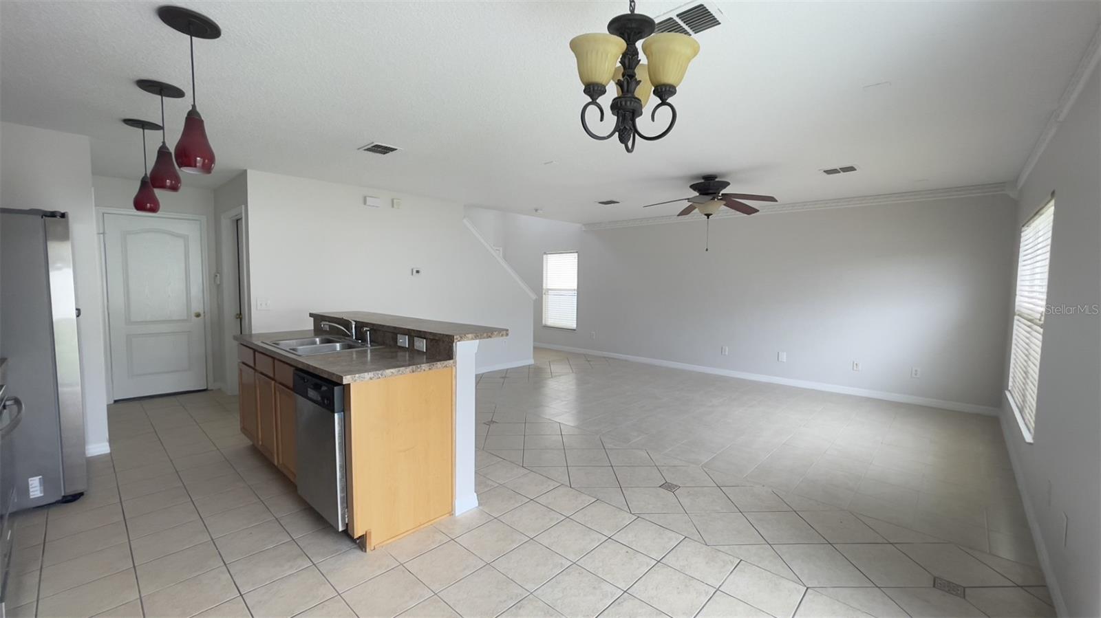 Image 6 of 18 For 1713 Portcastle Circle
