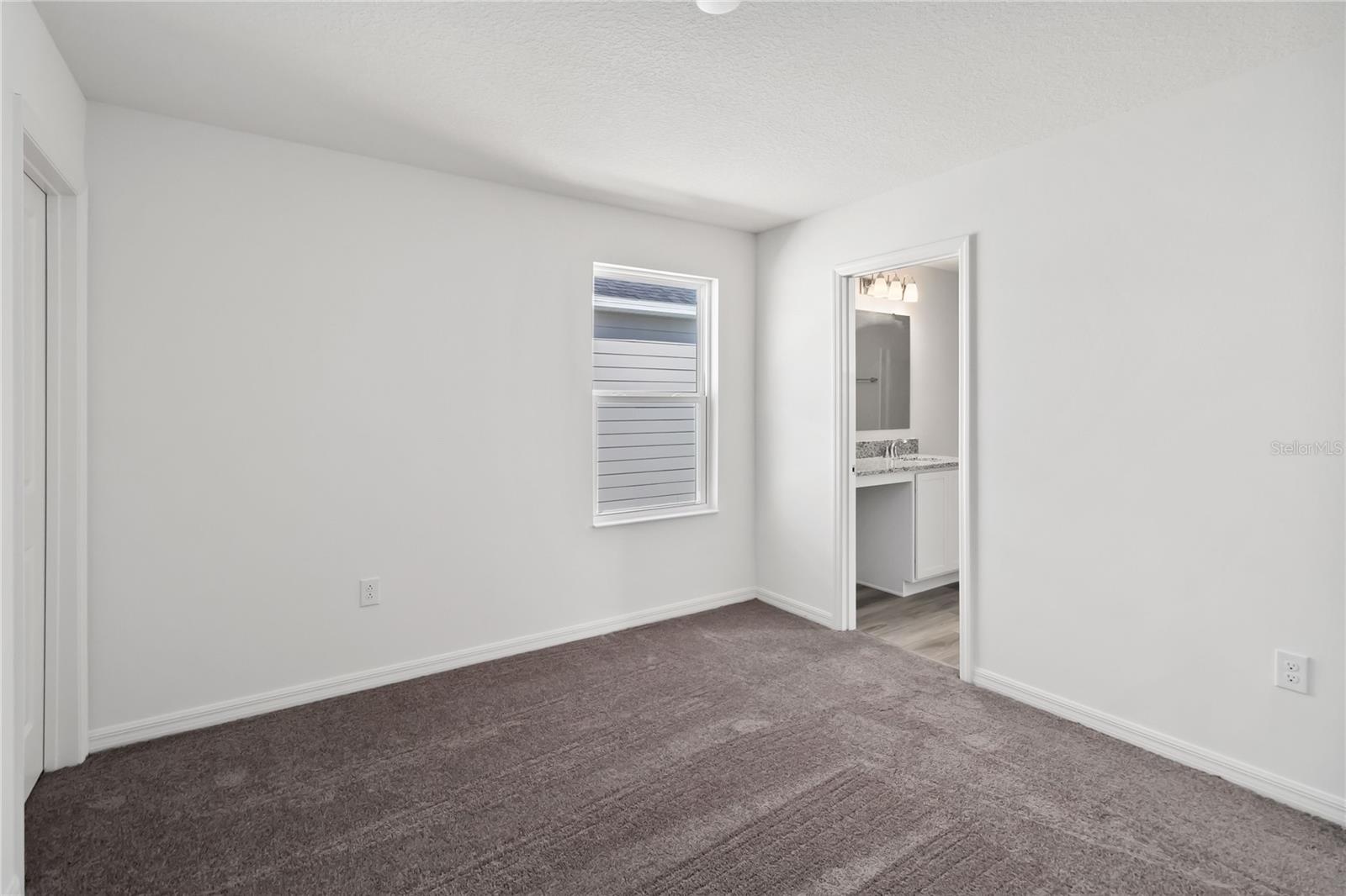 Image 11 of 18 For 9572 Westside Hills Drive