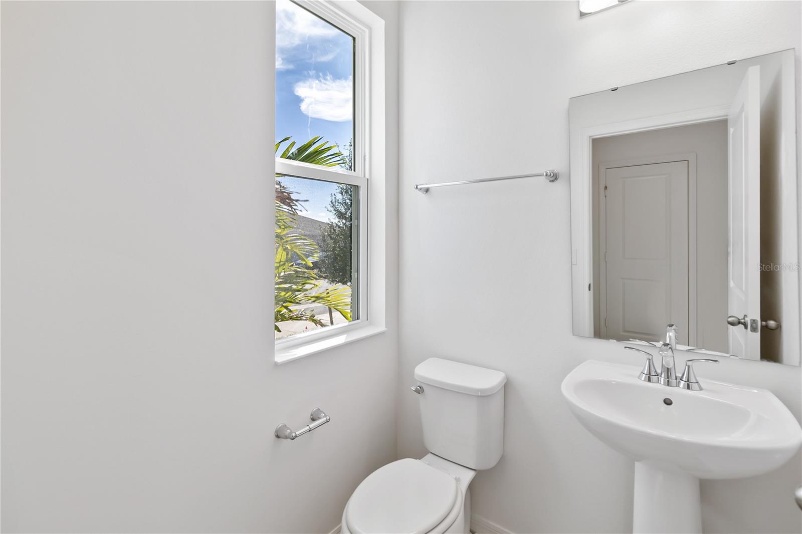 Image 12 of 18 For 9572 Westside Hills Drive