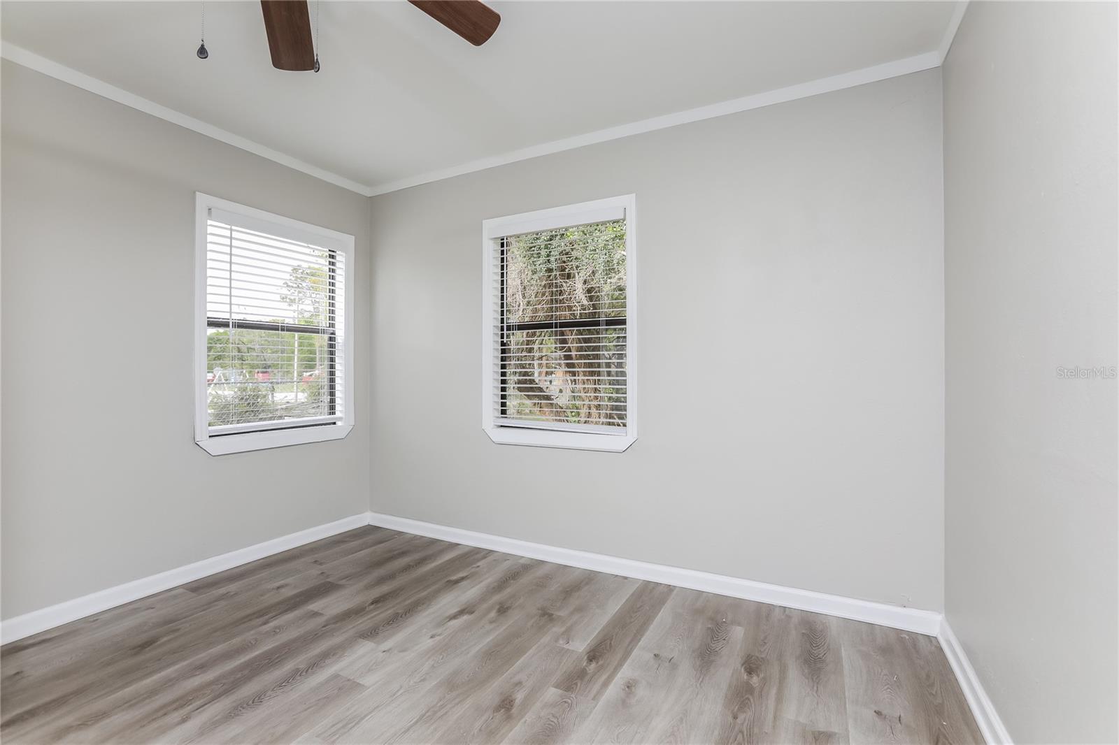 Image 8 of 16 For 221 Edwards Avenue
