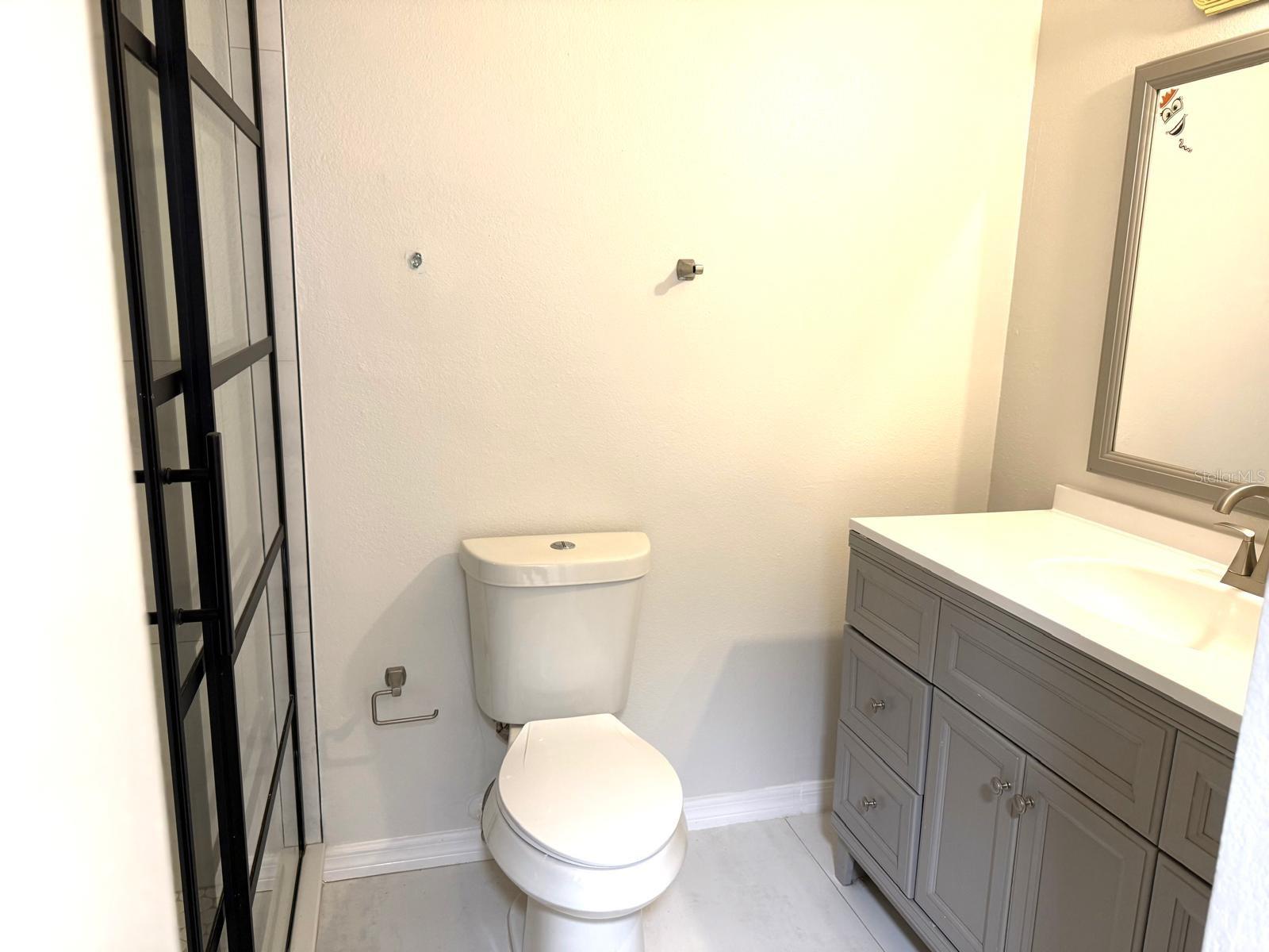 Image 16 of 22 For 604 Kenwick Circle 105