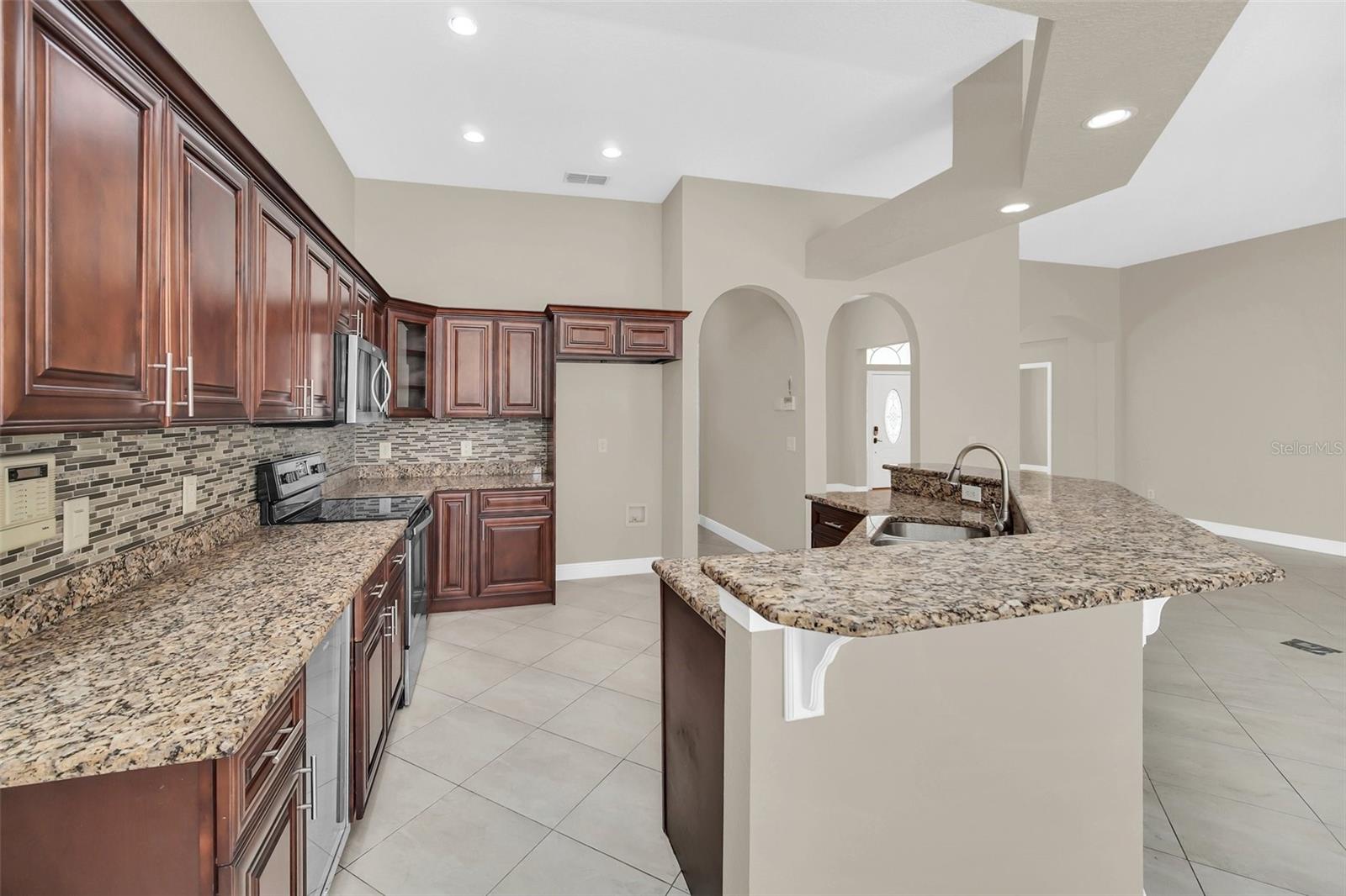 Image 11 of 47 For 409 Belfry Drive