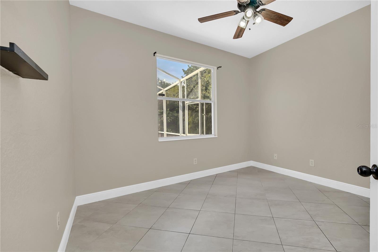 Image 28 of 47 For 409 Belfry Drive