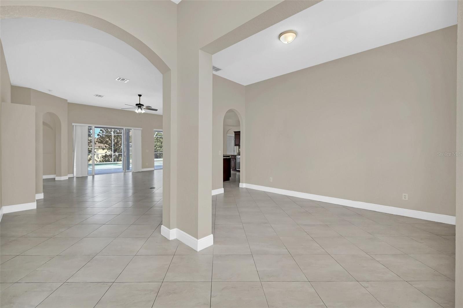 Image 5 of 47 For 409 Belfry Drive